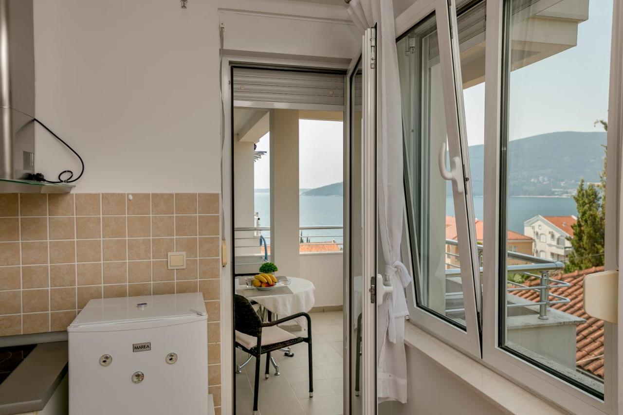 Apartment Stella Maris Herceg Novi Eksteriør billede